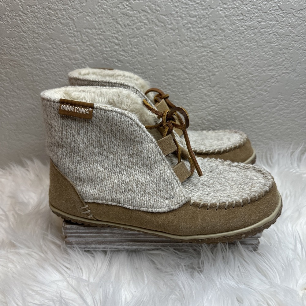 $33 🌙 Minnetonka Women's Moccasin Torrey Pile-Lined Slippers Ankle Boots Size 7